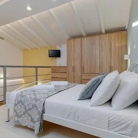 Viatzo Loft Apartment Potamos (Corfu)