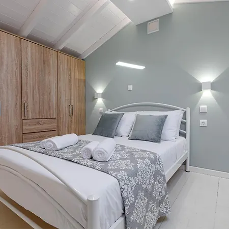 Viatzo Loft Apartment